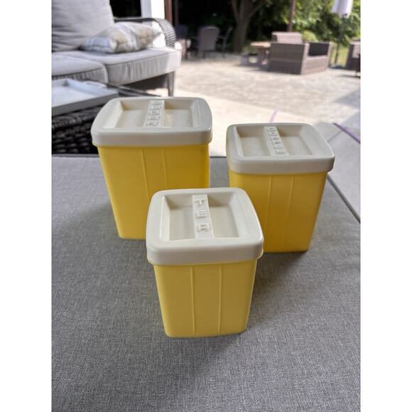 MCM Plastic Canister Set Mid Century Coffee Sugar Tea Yellow 3 Pc Nesting - Picture 7 of 9